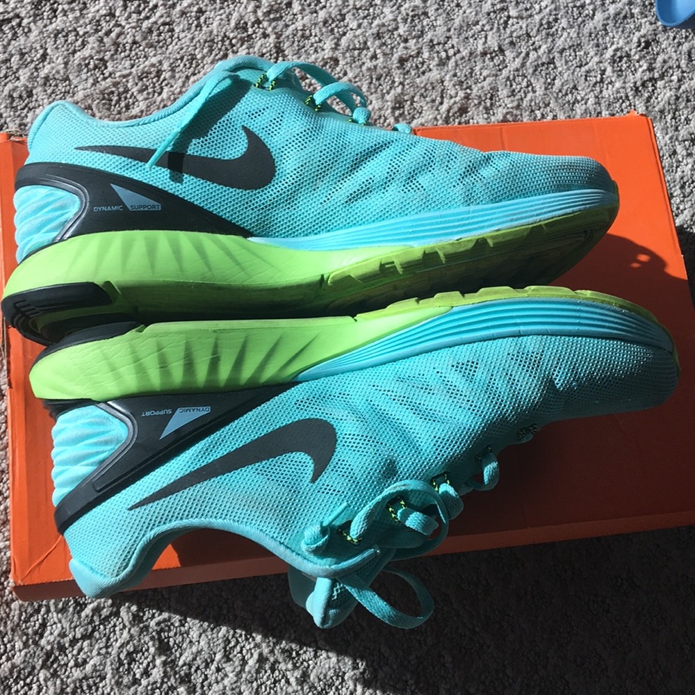Nike